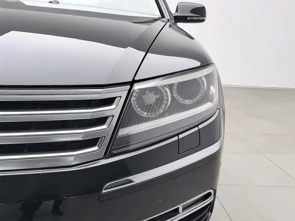 Volkswagen Phaeton 2012 3.0L Executive фото 7