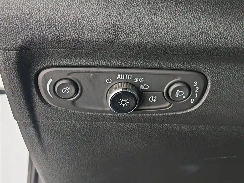 Buick Envision Plus 2022 Enclave Plus 652T 5-Seater Luxury фото 21