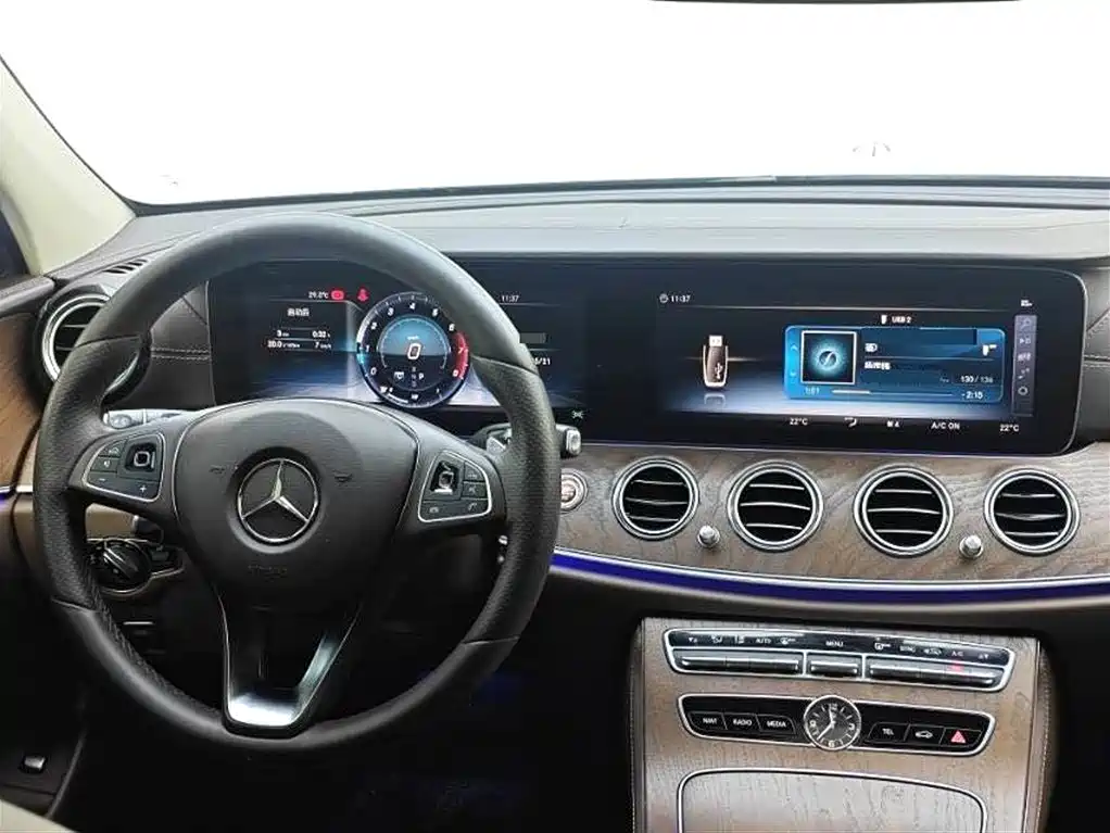 Mercedes-Benz E-Class 2018 E 300 L Luxury фото 7