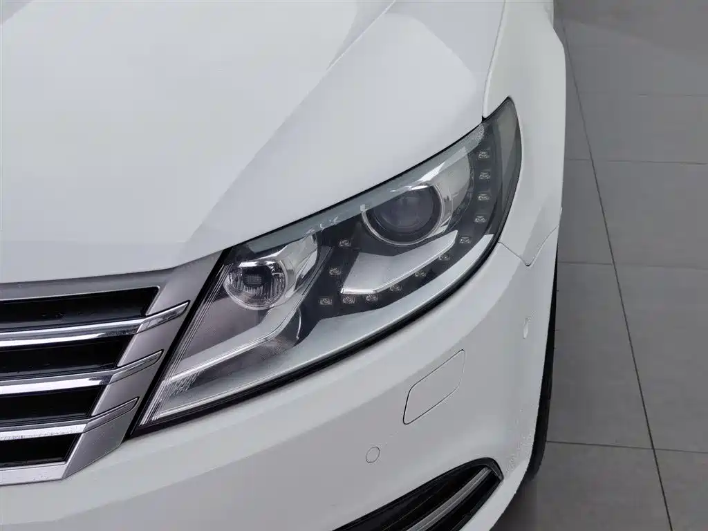 Volkswagen FAW-Volkswagen CC 2013 2.0TSI Ultimate фото 7