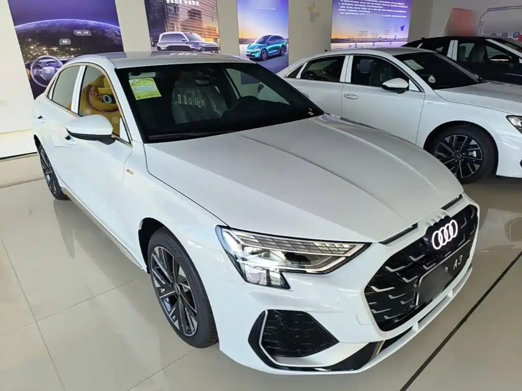 Audi A3 2026 2025 Facelift A3L Limousine 35TFSI Flying Joy Edition