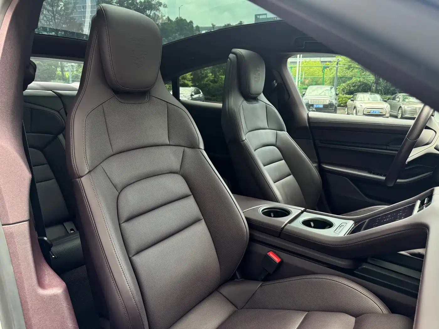 Porsche Taycan 2020 Taycan фото 22