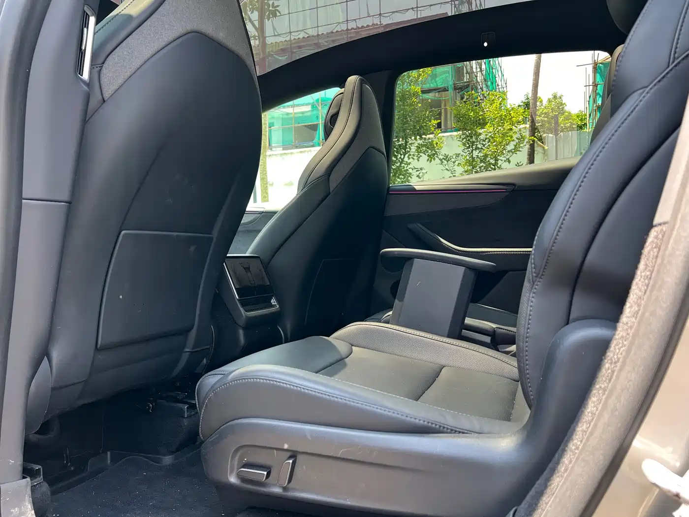 Tesla Model Y L 2025 2025 Facelift Long Range AWD