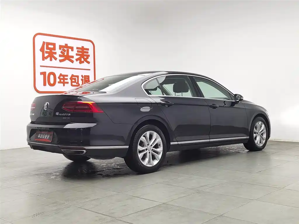Volkswagen Magotan 2018 380TSI DSG Luxury фото 2