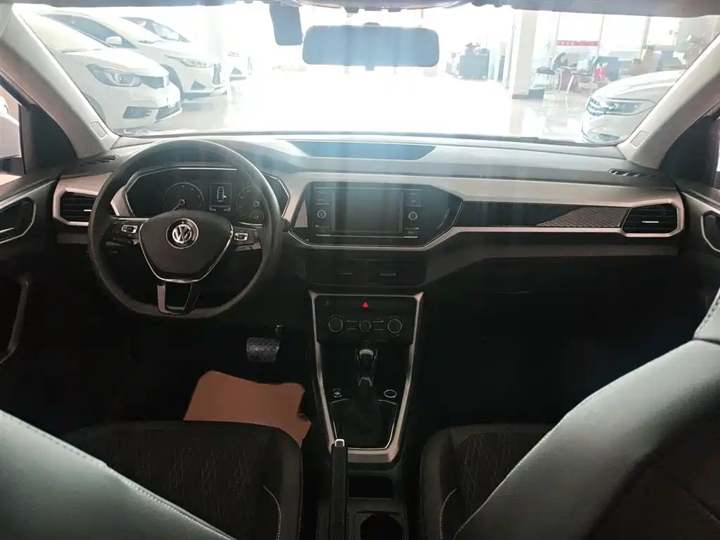 Volkswagen T-Cross 2020 280TSI DSG Comfort Edition фото 13