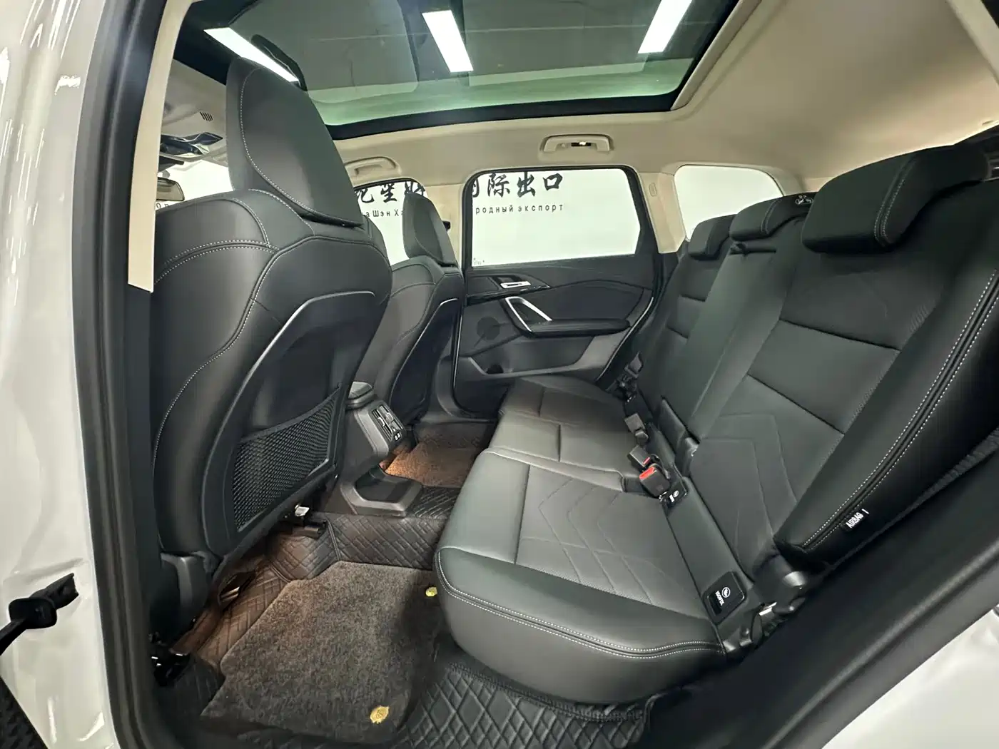 BMW X1 2024 sDrive20Li X Design Package фото 9