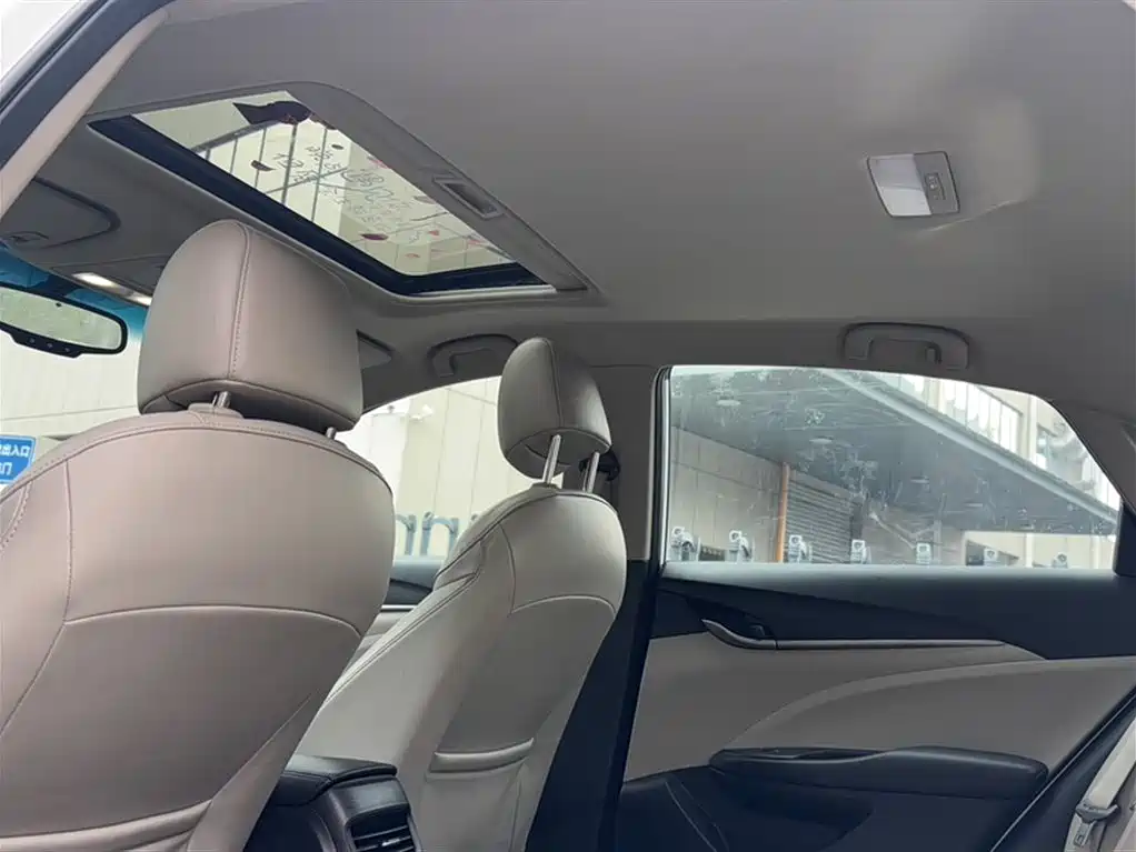 Buick Excelle 2019 15T DCT Connected Elite Type China VI фото 14