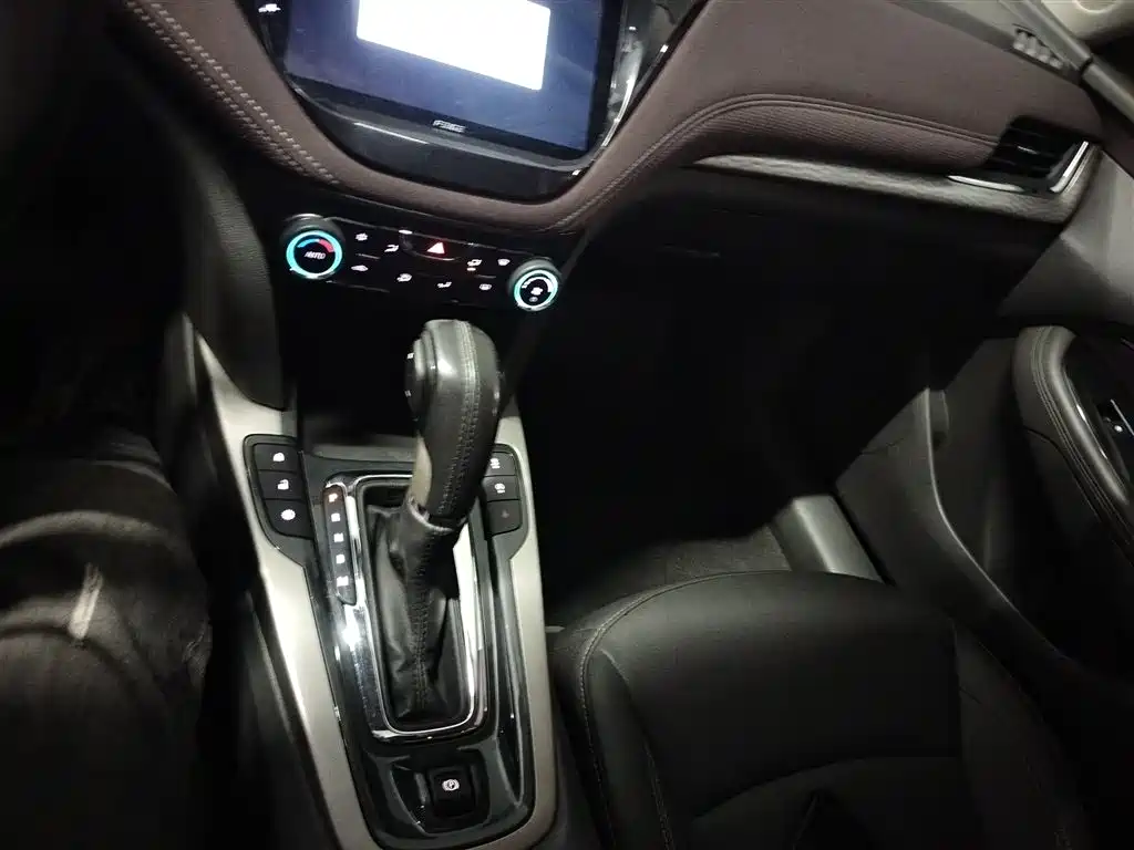 Chevrolet Malibu 2018 530T Automatic Trend Edition фото 14