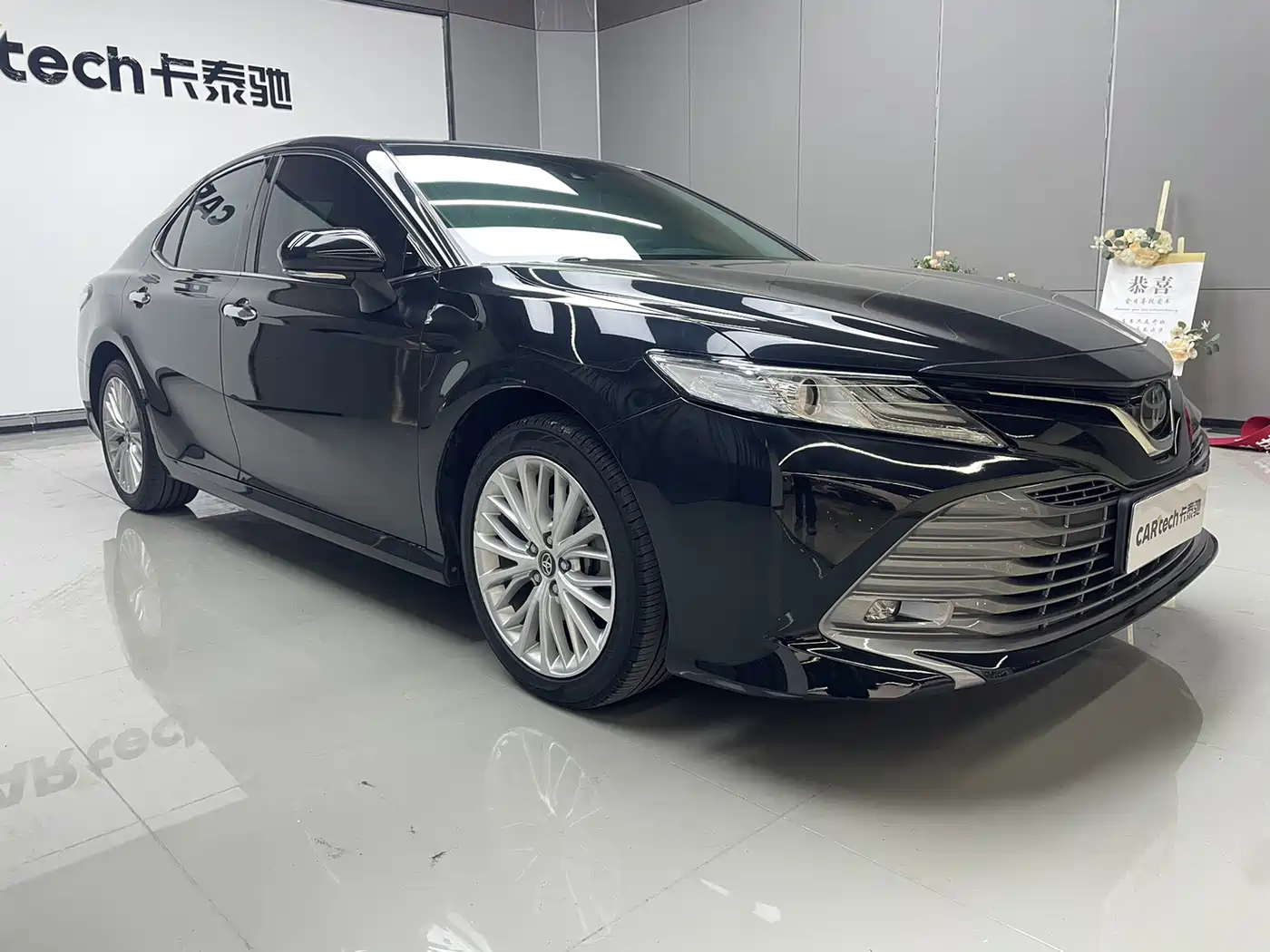 Toyota Camry 2019 2.5G Luxury Edition China VI фото 4
