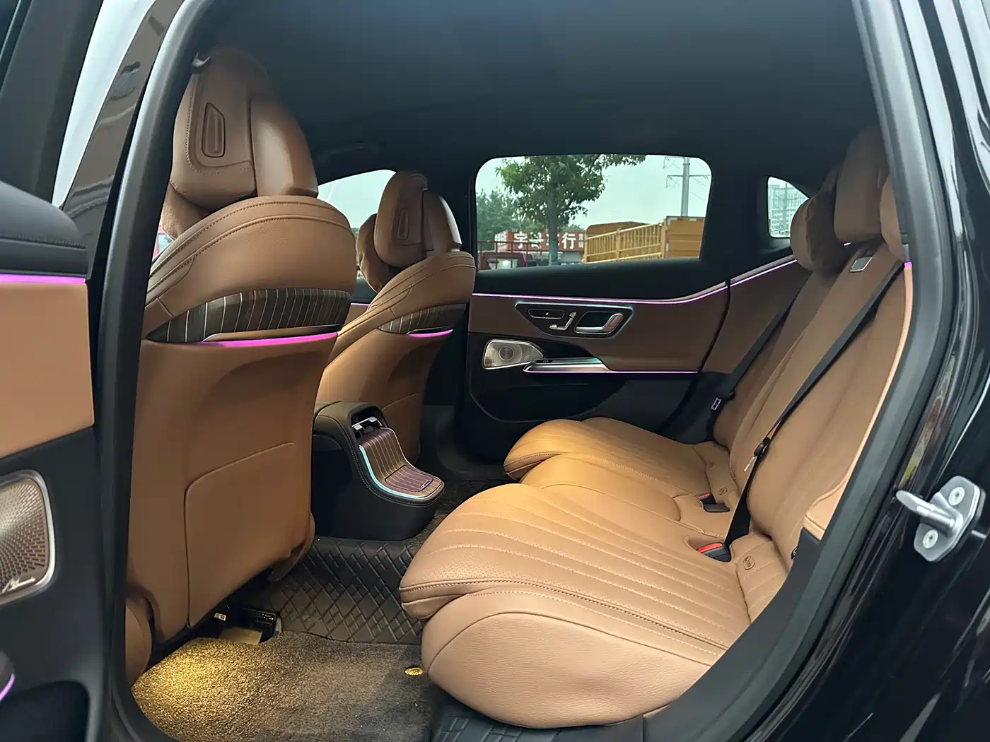 Mercedes-Benz E-Class 2025 Facelift E 300 L Luxury фото 5