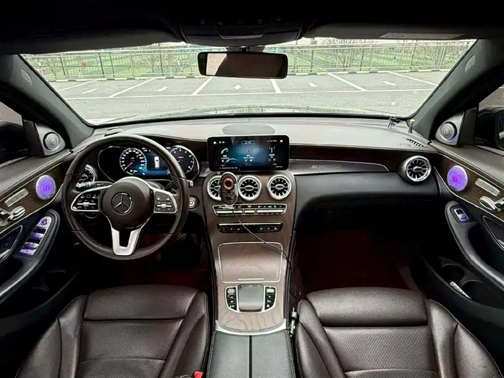 Mercedes-Benz GLC 2022 Facelift GLC 260 L 4MATIC Luxury Model фото 22