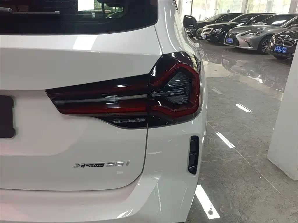 BMW X3 2022 Model Second Facelift xDrive30i Leading M Night Package фото 8