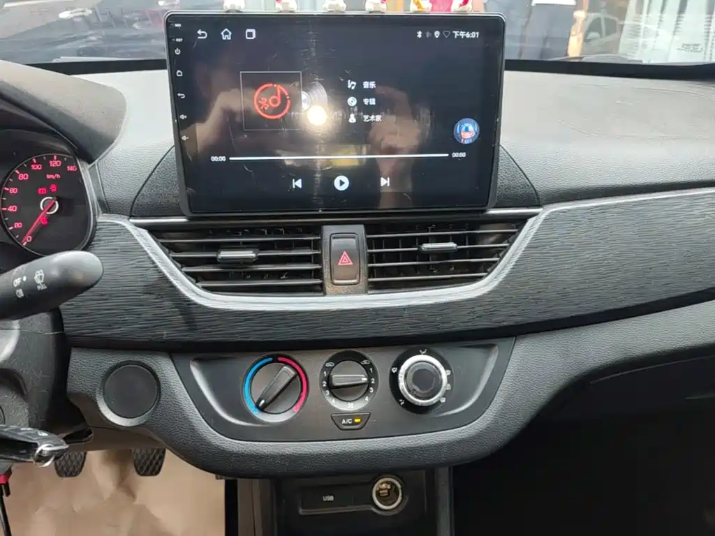Baojun 310 2017 2016 1.2L Manual Comfort Model