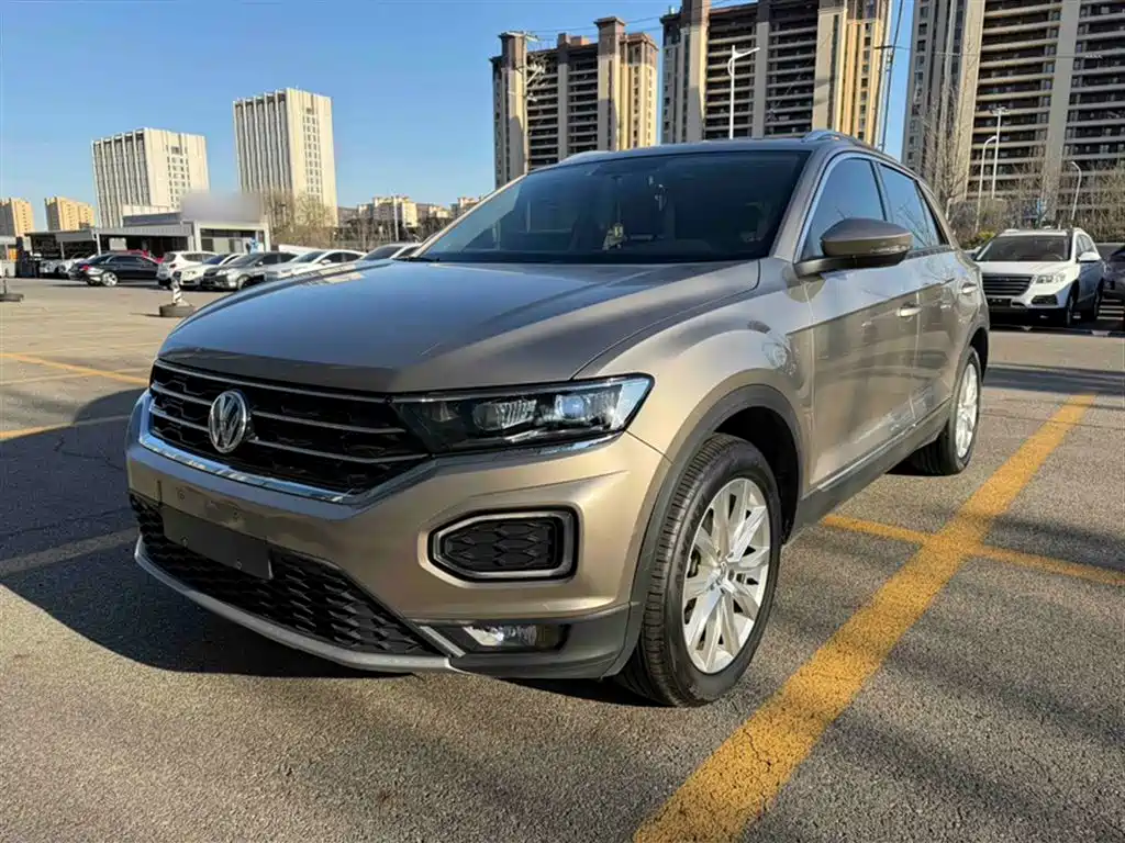 Volkswagen T-ROC 2018 230TSI DSG 2WD Progressive China VI фото 16