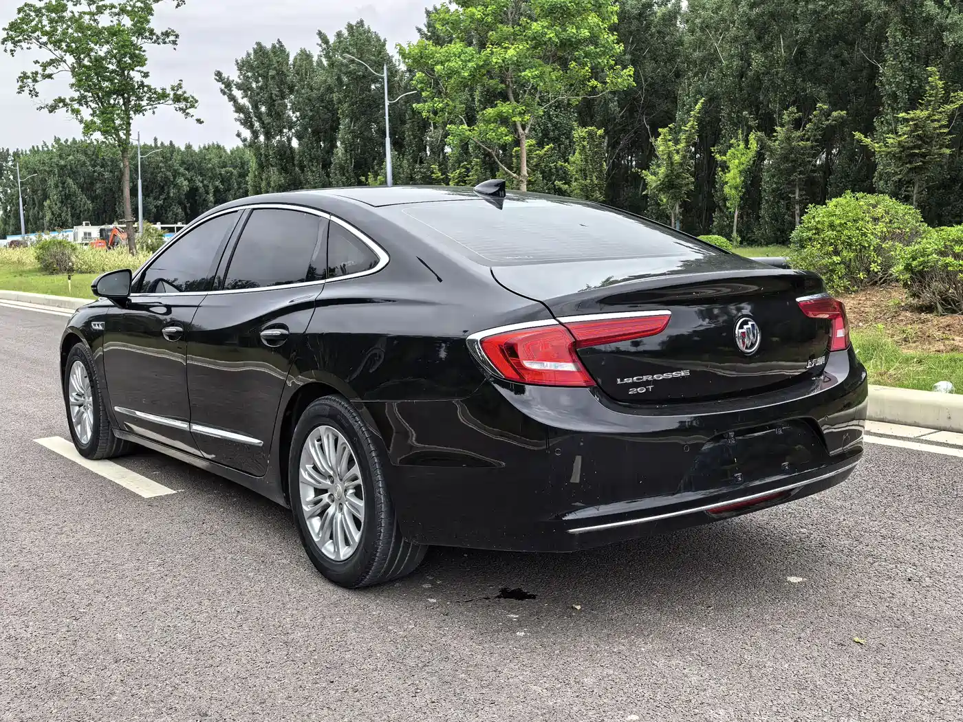 Buick LaCrosse 2018 Model 20T Elite Edition фото 20