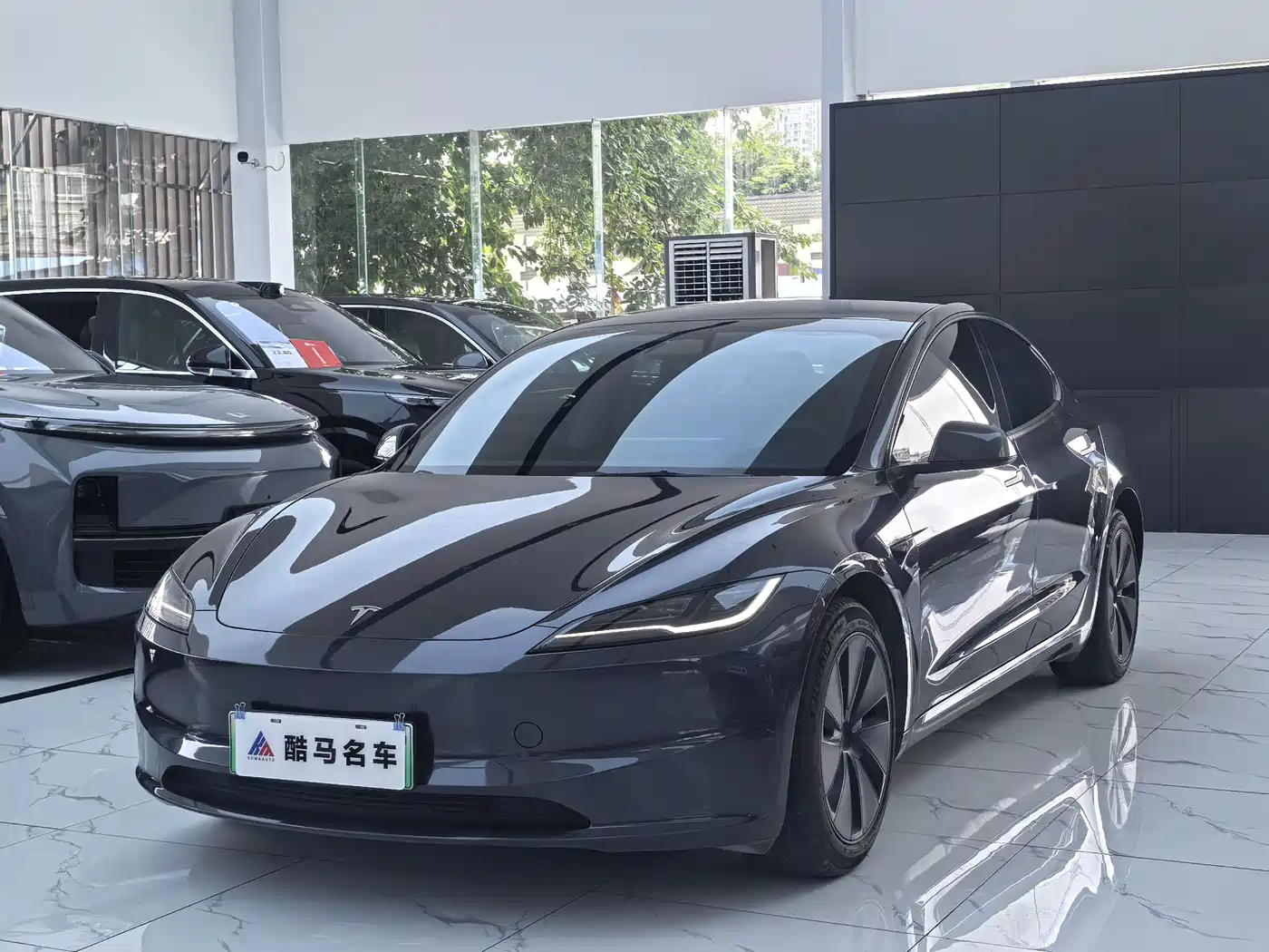 Tesla Model 3 2023 Rear-Wheel Drive