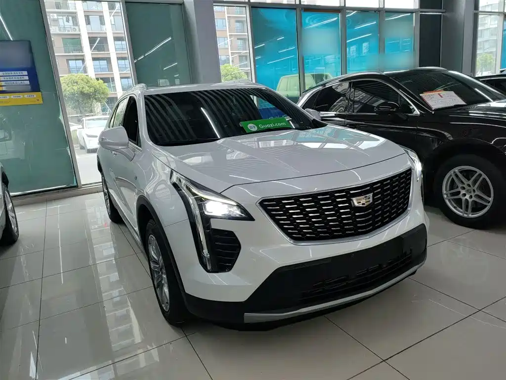 Cadillac XT4 2018 28T FWD Leading Edition фото 4