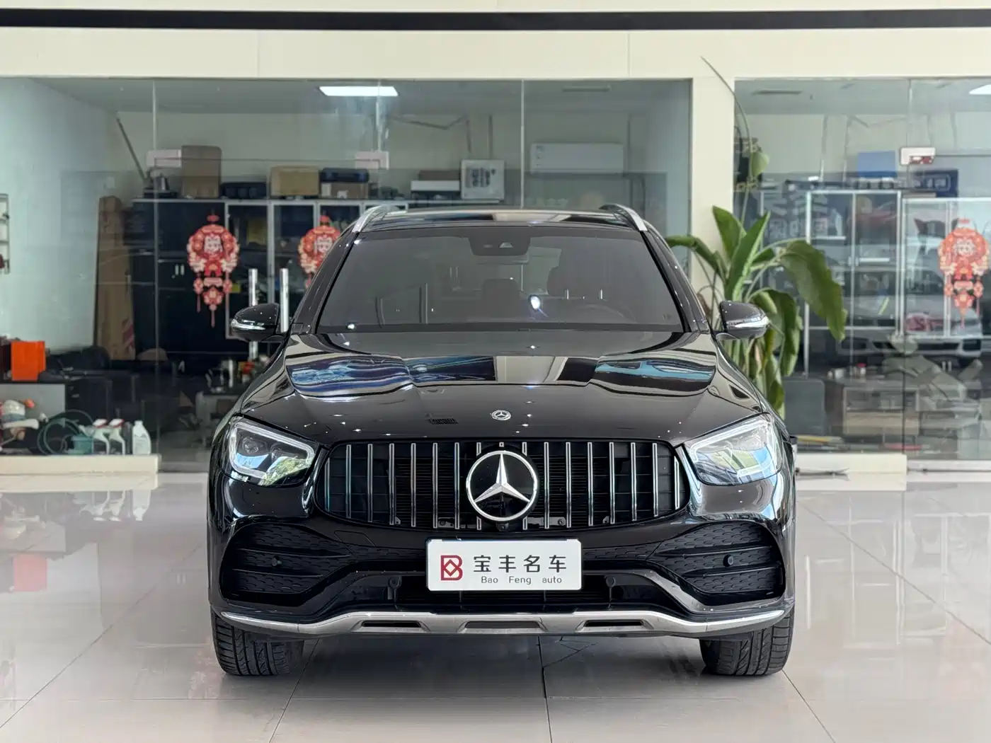 Mercedes-Benz GLC 2020 GLC 300 L 4MATIC Luxury фото 2