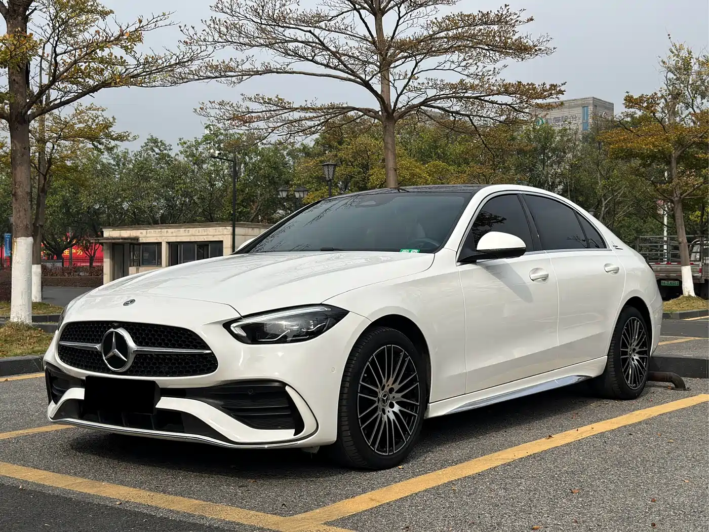 MERCEDES-BENZ C CLASS