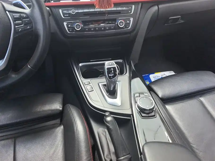 BMW 3 Series 2014 320i Sport Design Package фото 16