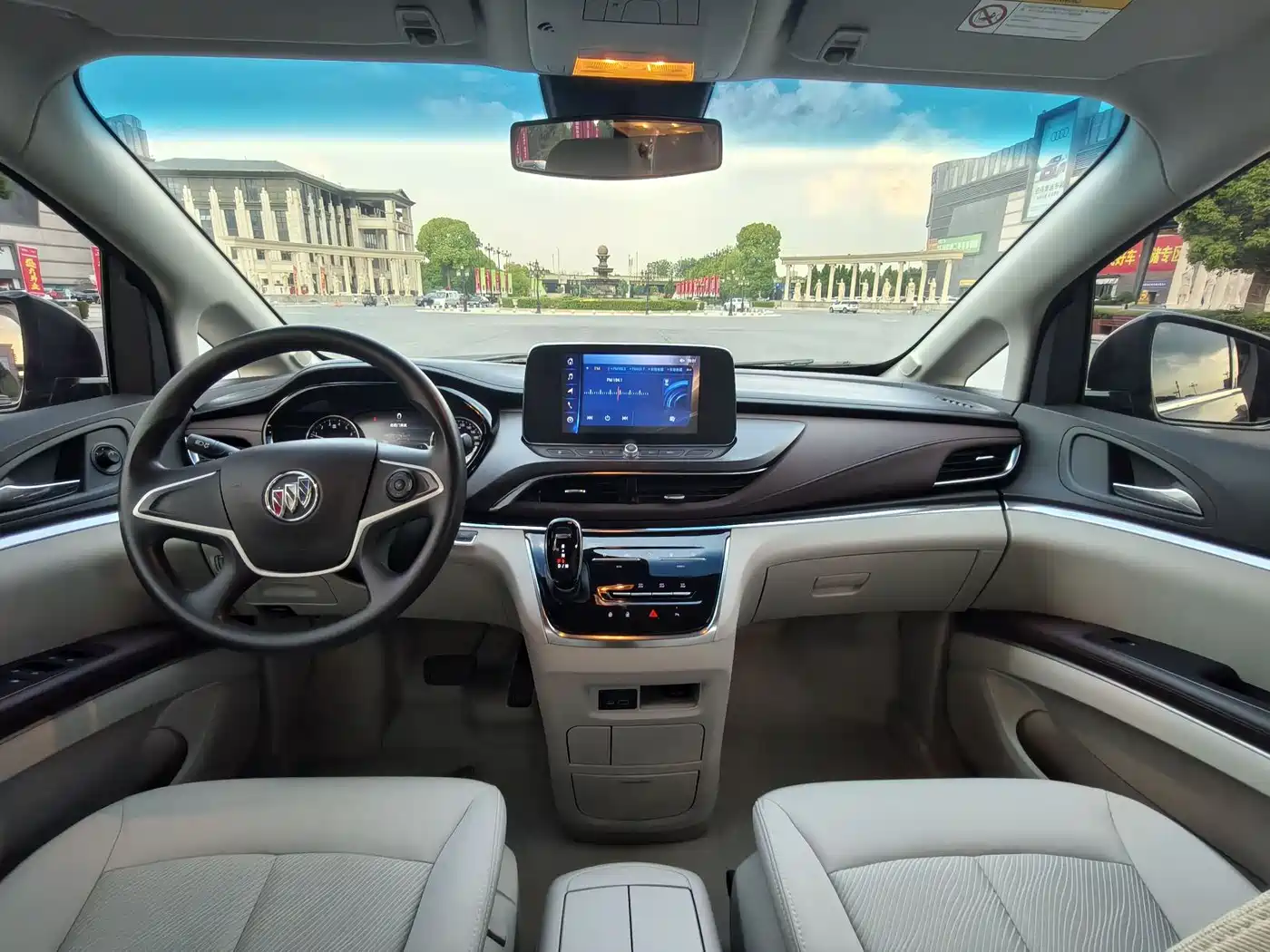 BUICK GL8