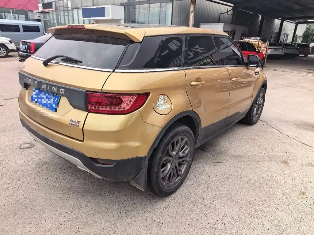 Landwind X7 2015 2015 2.0T Panorama Premium