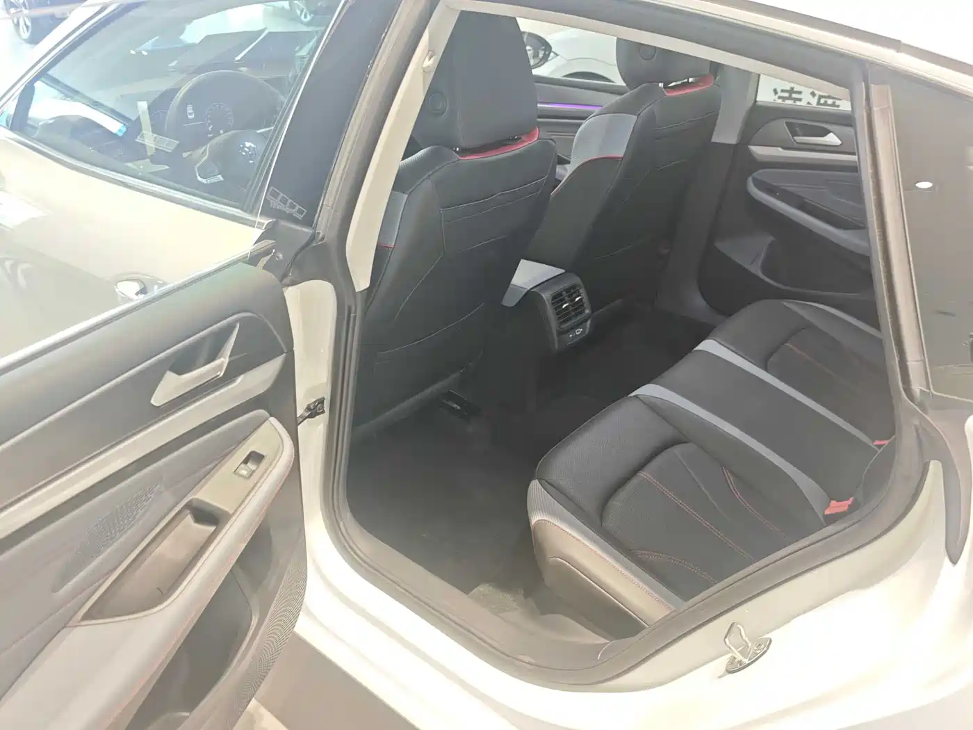 Volkswagen Lamando 2025 Lamando L 280TSI DSG Cool Edition фото 6