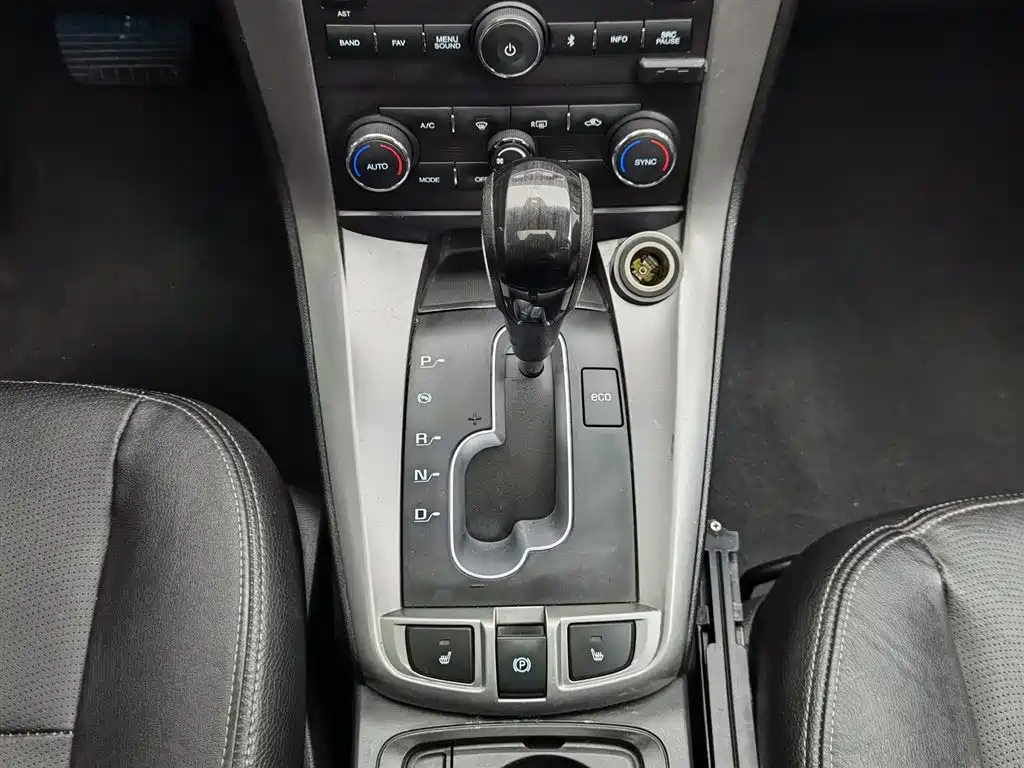 Chevrolet Captiva 2017 2.4L 4WD Flagship Edition 7-Seater фото 13