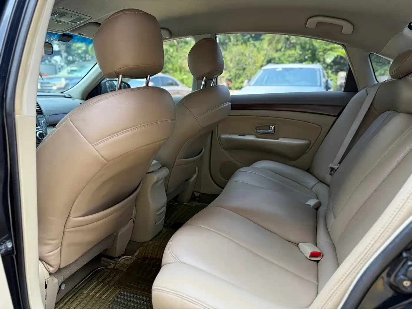 صورة 8 - Nissan Sylphy