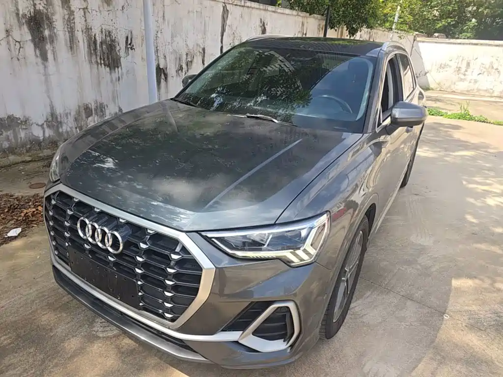 Audi Q3 2023 2023 Facelift 40 TFSI Fashion Dynamic