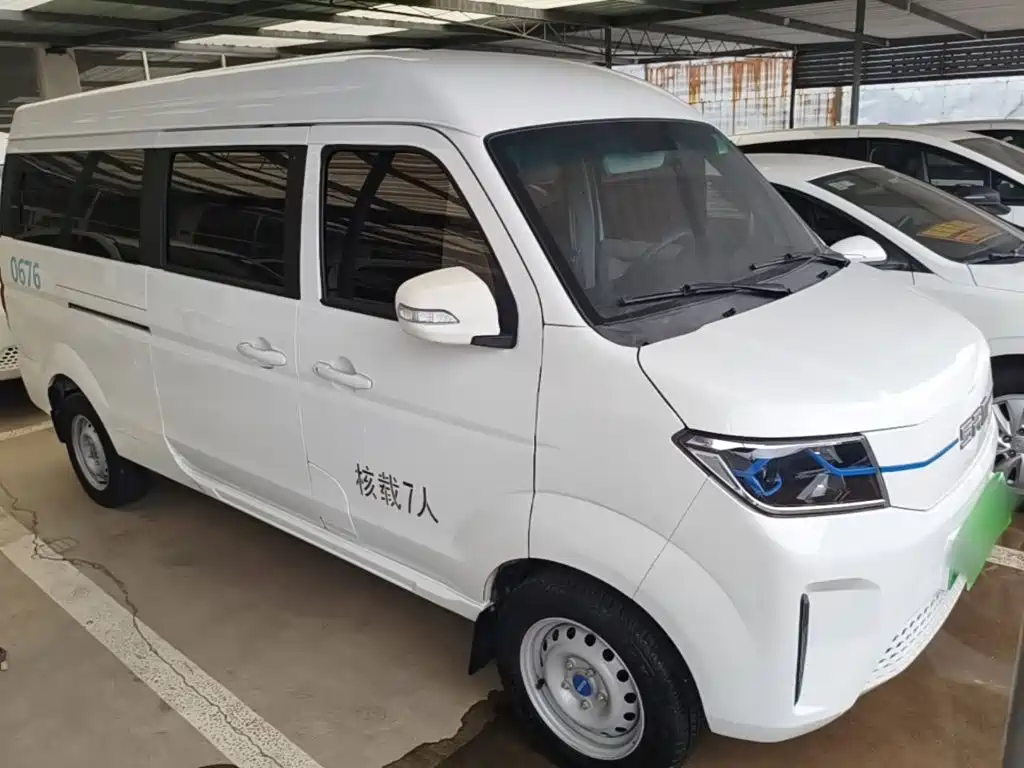 SRM Xinyuan Good Luck 2024 2023 Premium Edition 38.64kWh