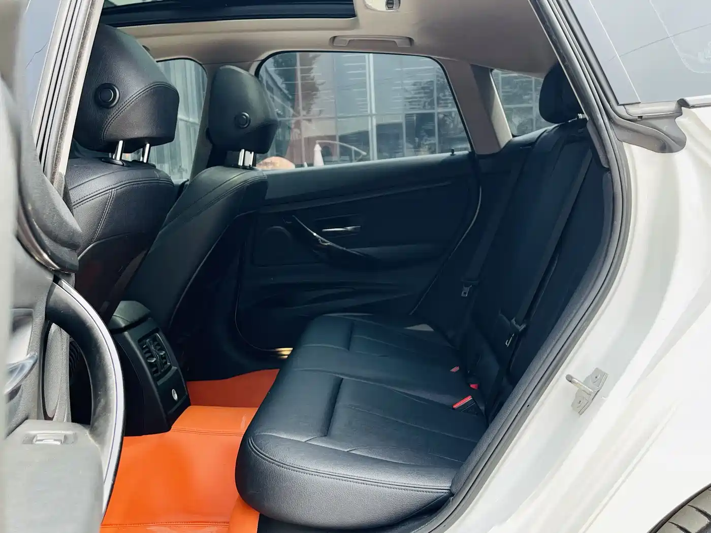 BMW 3 Series GT 2019 320i Fashion Model фото 7