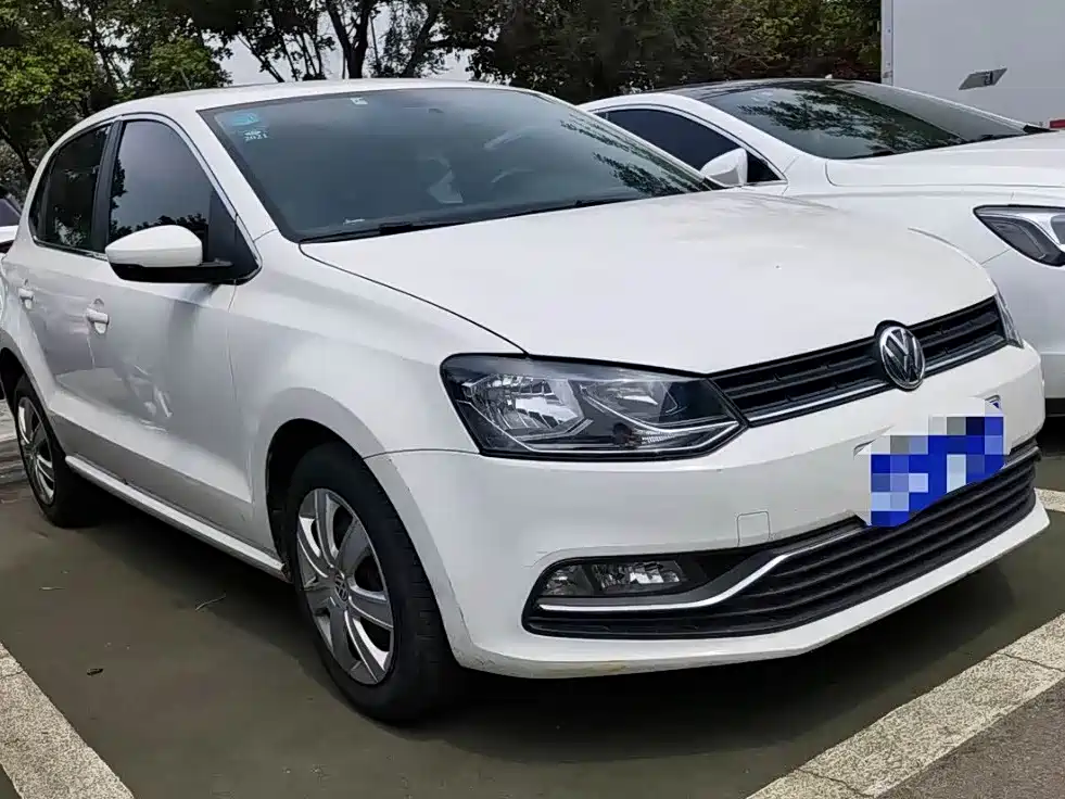 Volkswagen Polo 2018 1.5L Auto Safe Drive фото 2