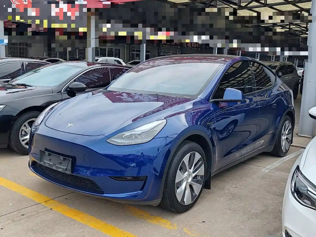 Tesla Model Y 2022