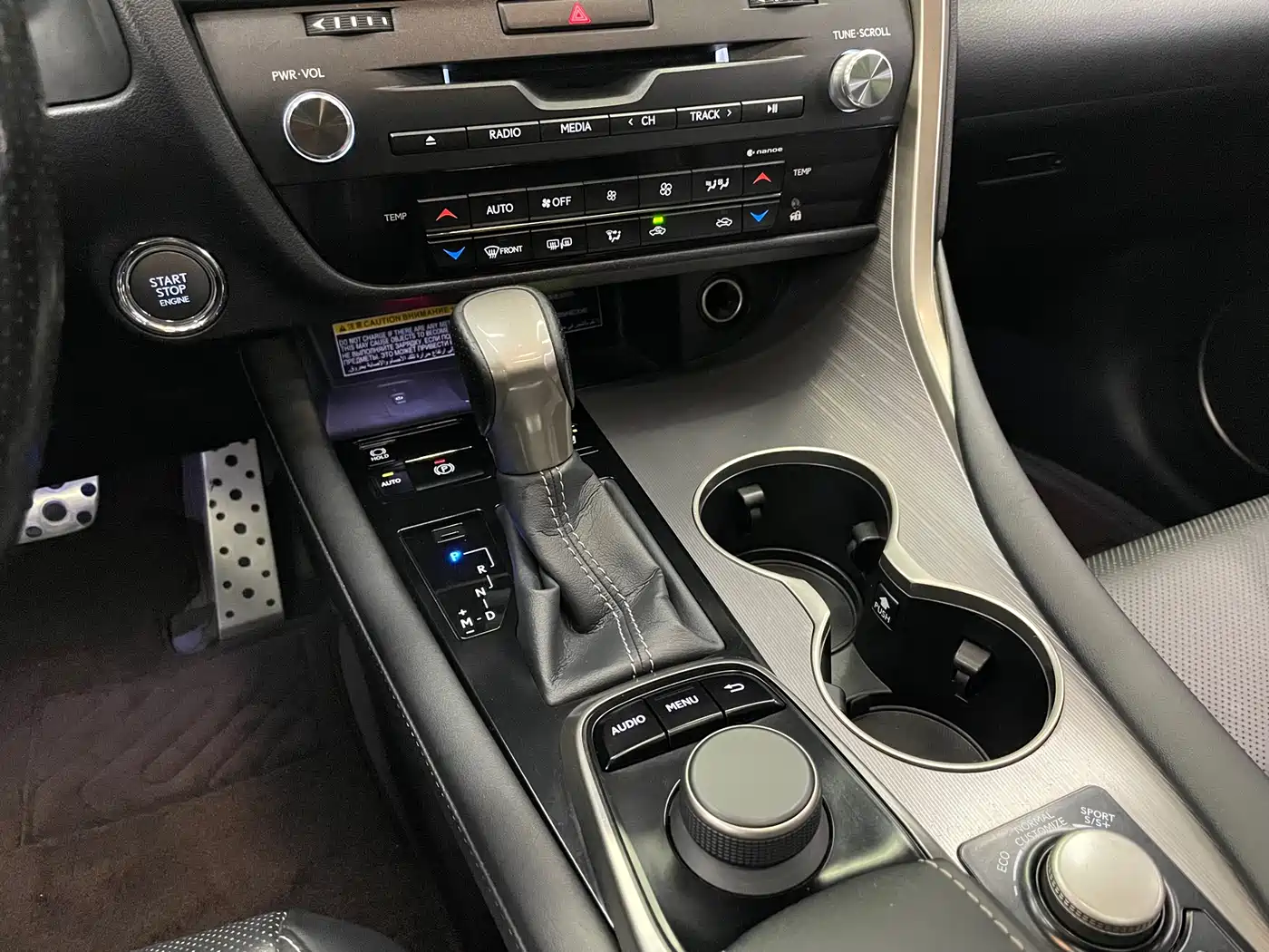 Lexus RX 2016 300 4WD F SPORT Edition China VI фото 17