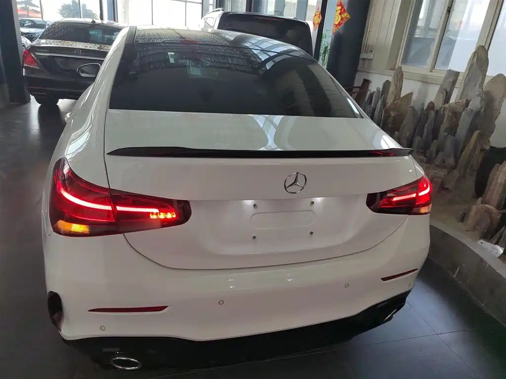 Mercedes-Benz A-Class 2022 Facelift A 180 L Sport Sedan фото 4