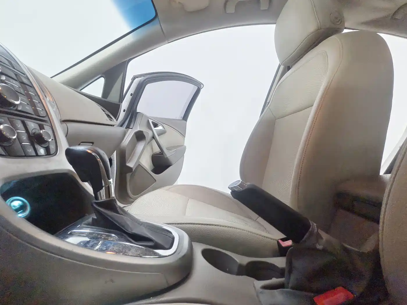 Фото 12 - Buick Excelle