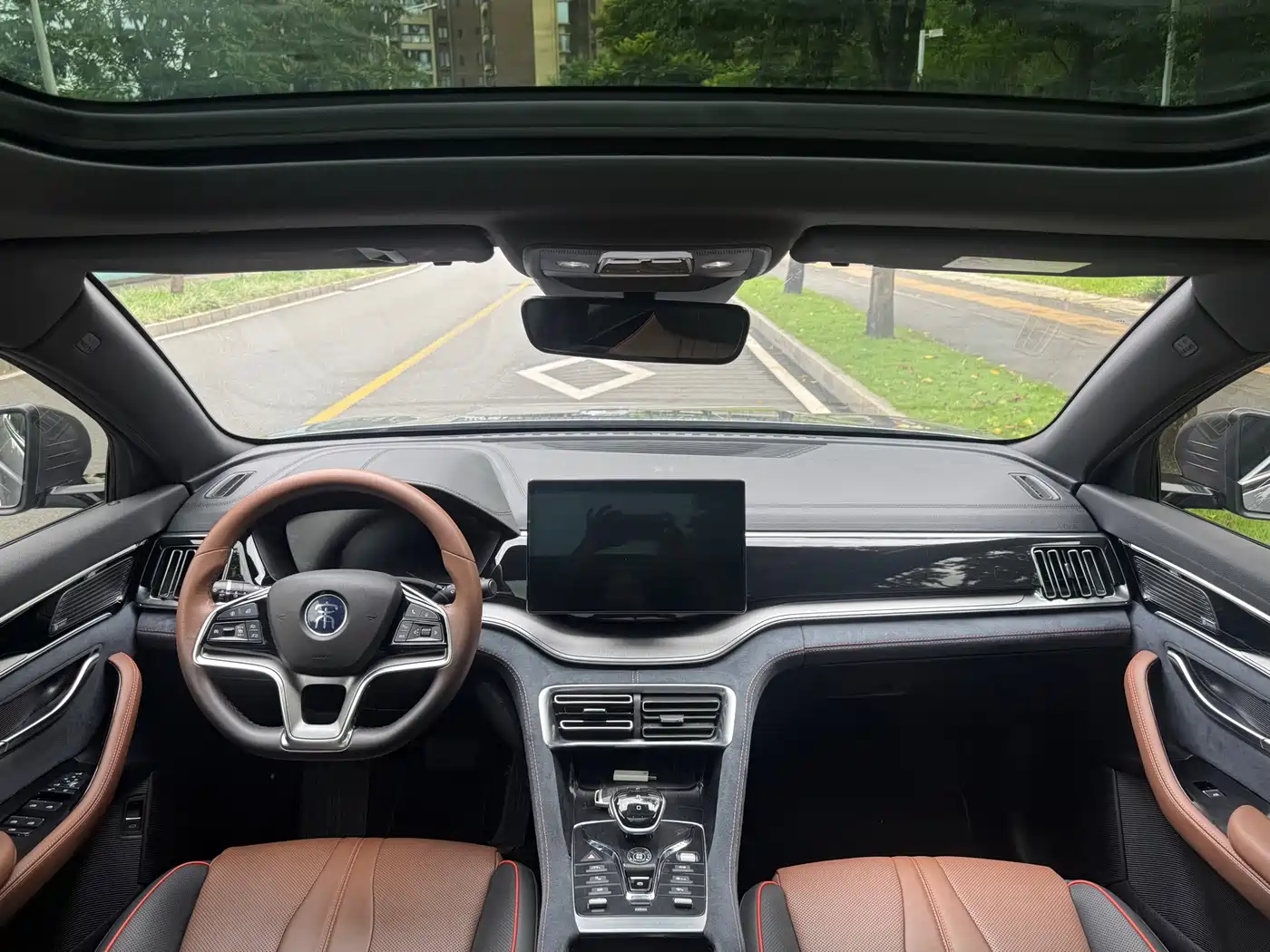 Фото 8 - BYD Song PLUS