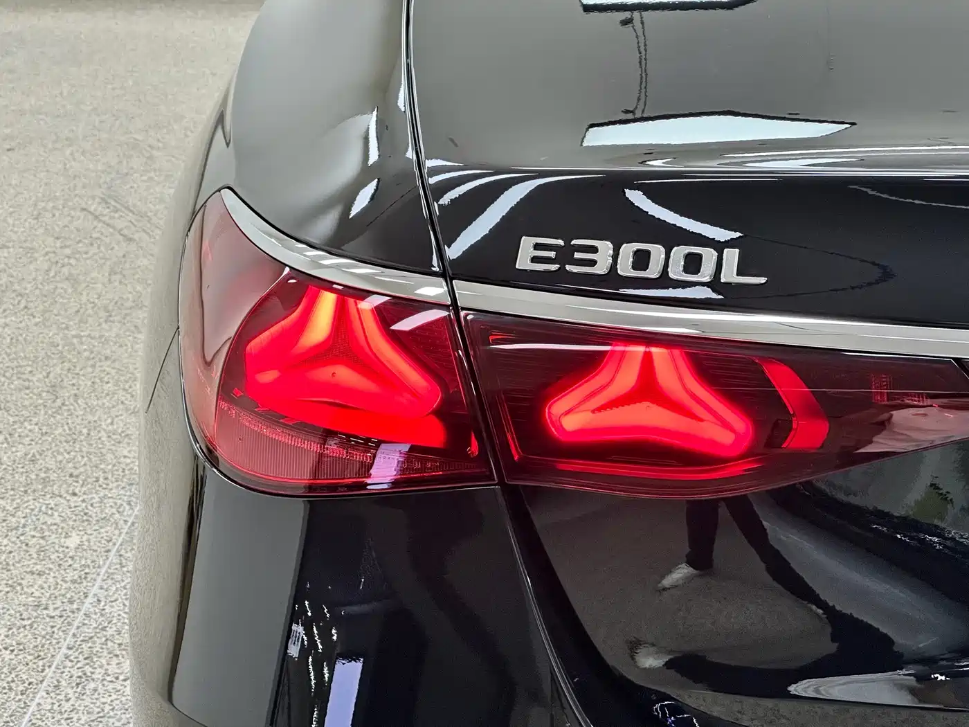 Mercedes-Benz E-Class 2026 2026 E 300 L Luxury
