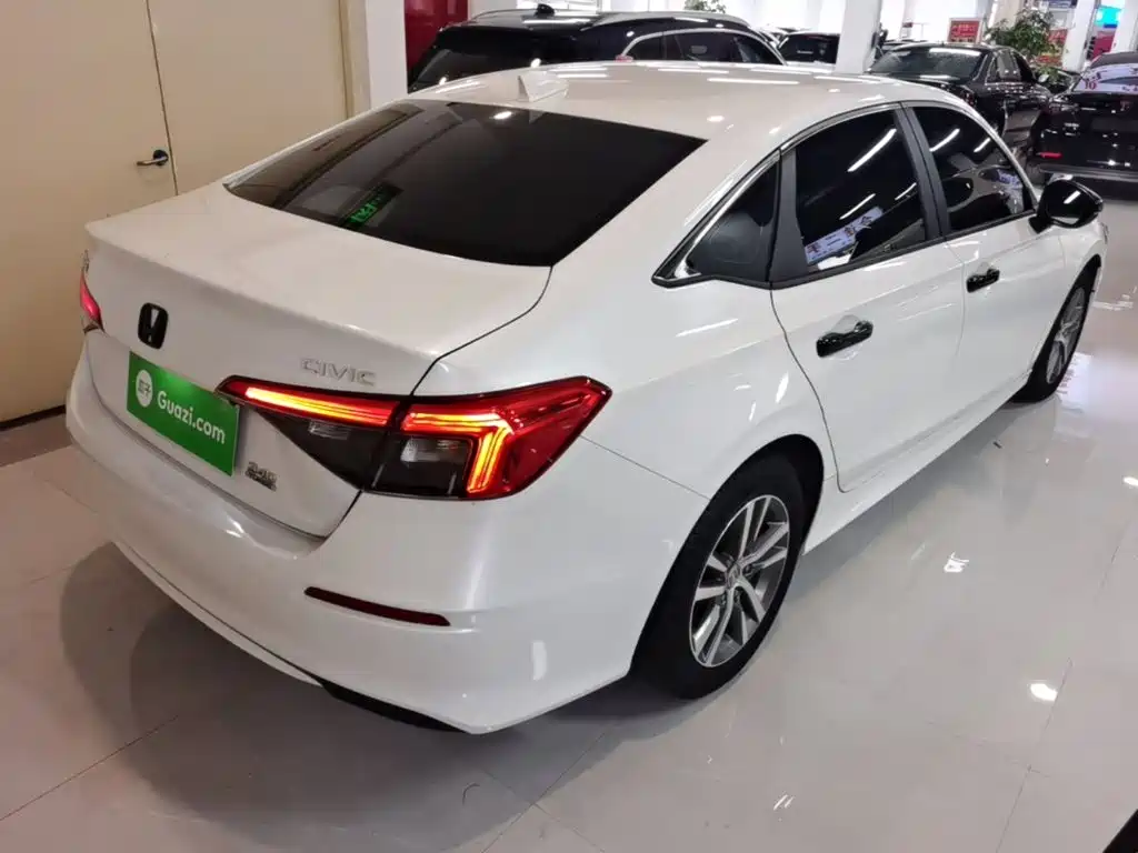 Honda Civic 2024 2023 240TURBO CVT Dynamic Edition