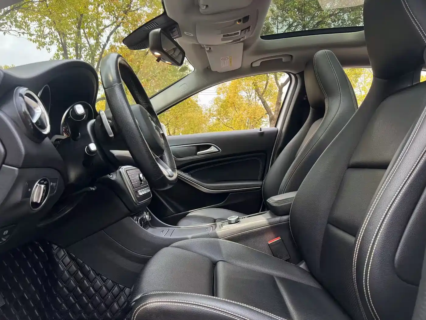 Mercedes-Benz GLA 2019 GLA 200 Dynamic фото 11