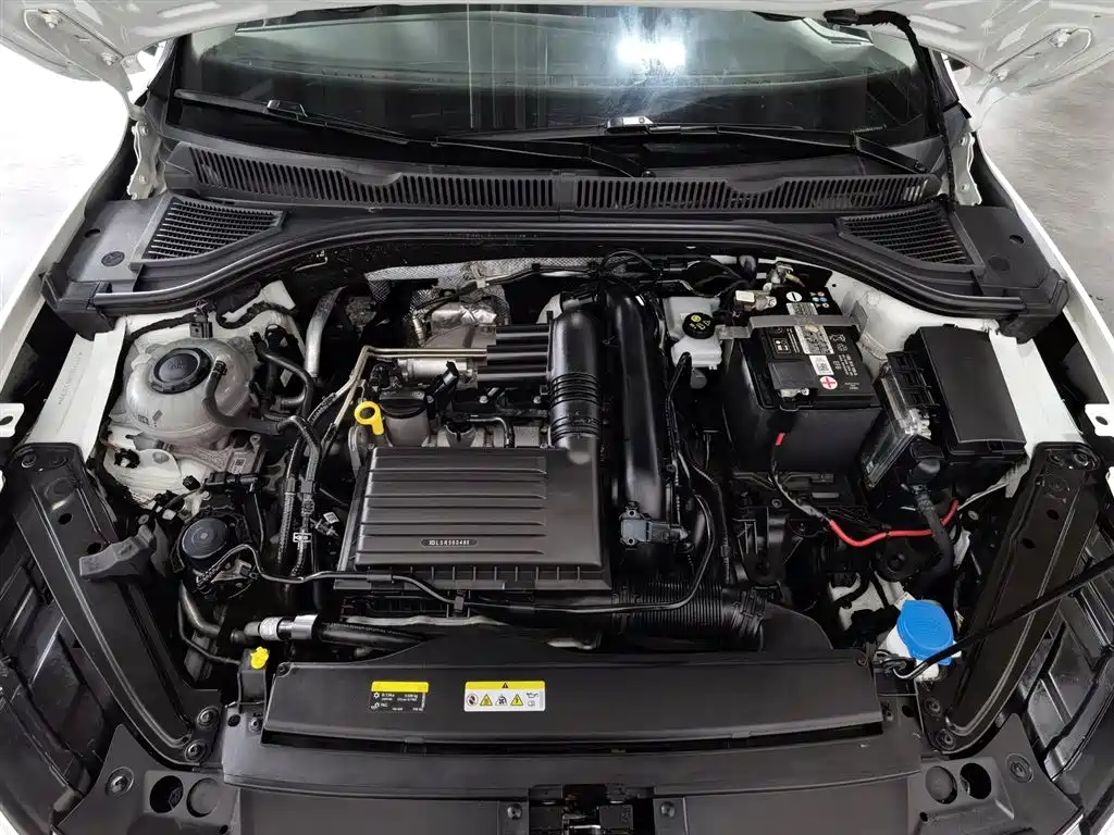 Volkswagen Sagitar 2021 200TSI DSG Surpassing Edition фото 6
