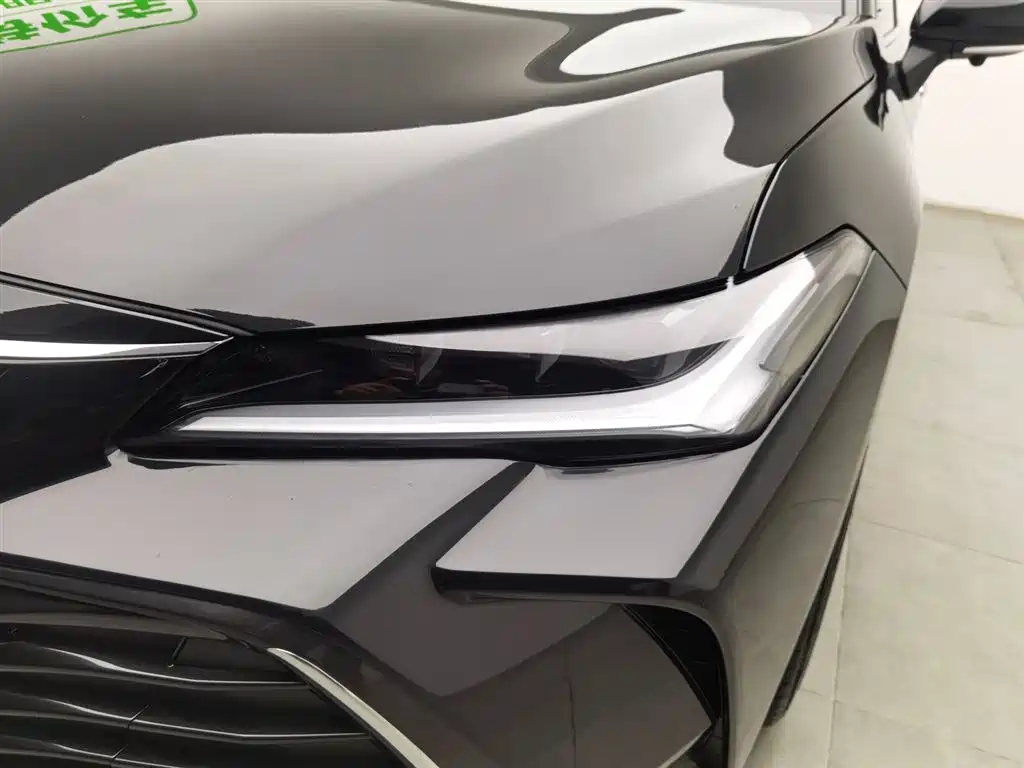 Toyota Avalon 2023 Hybrid 2.5L Luxury Edition фото 7