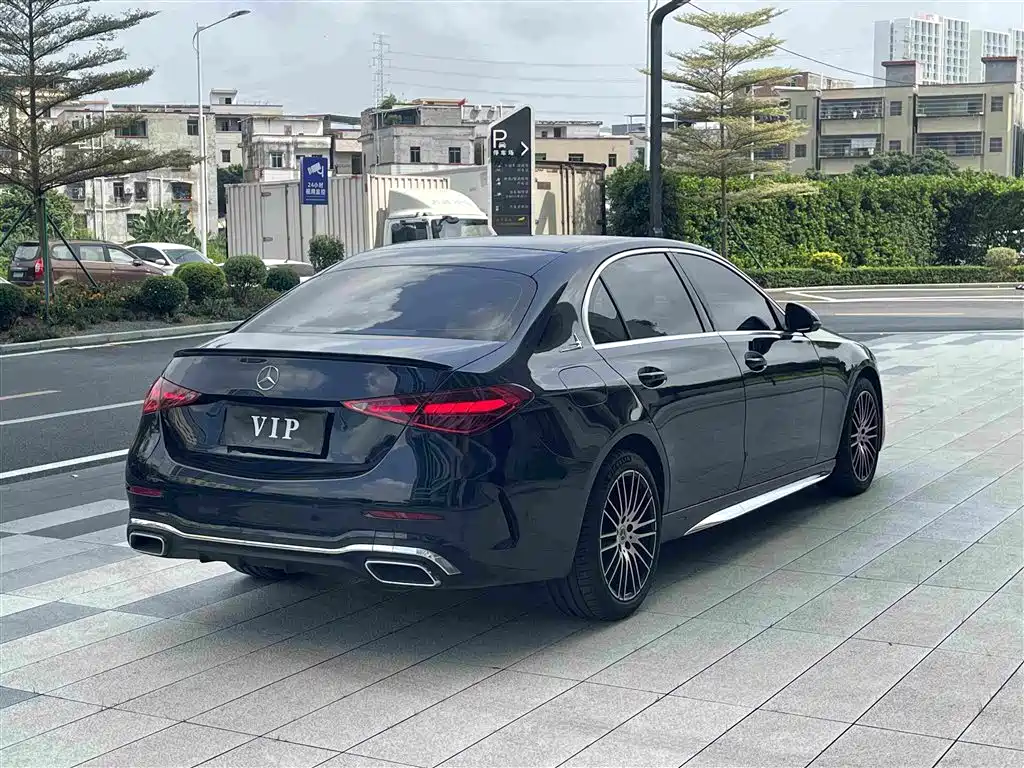 Фото 7 - Mercedes-Benz C-Class