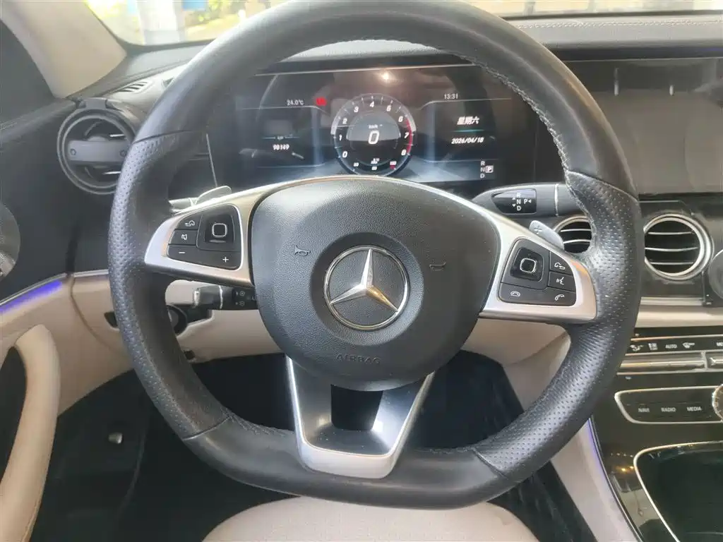 Mercedes-Benz E-Class 2017 E 300 L Sport Luxury фото 11