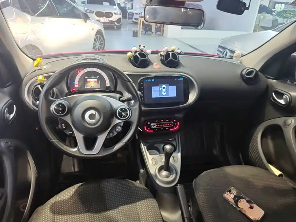 smart forfour 2018 2018 1.0L 52kW Passion Edition