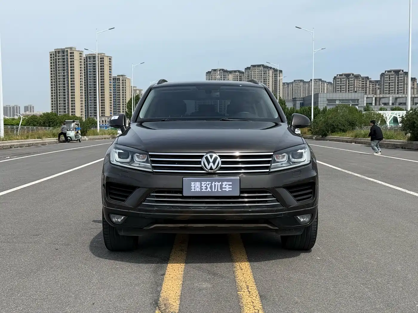 Volkswagen Touareg 2016 3.0TSI High Configuration фото 2