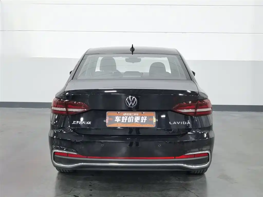 Volkswagen Lavida 2024 Model 1.5L Automatic 5 Million Edition фото 4