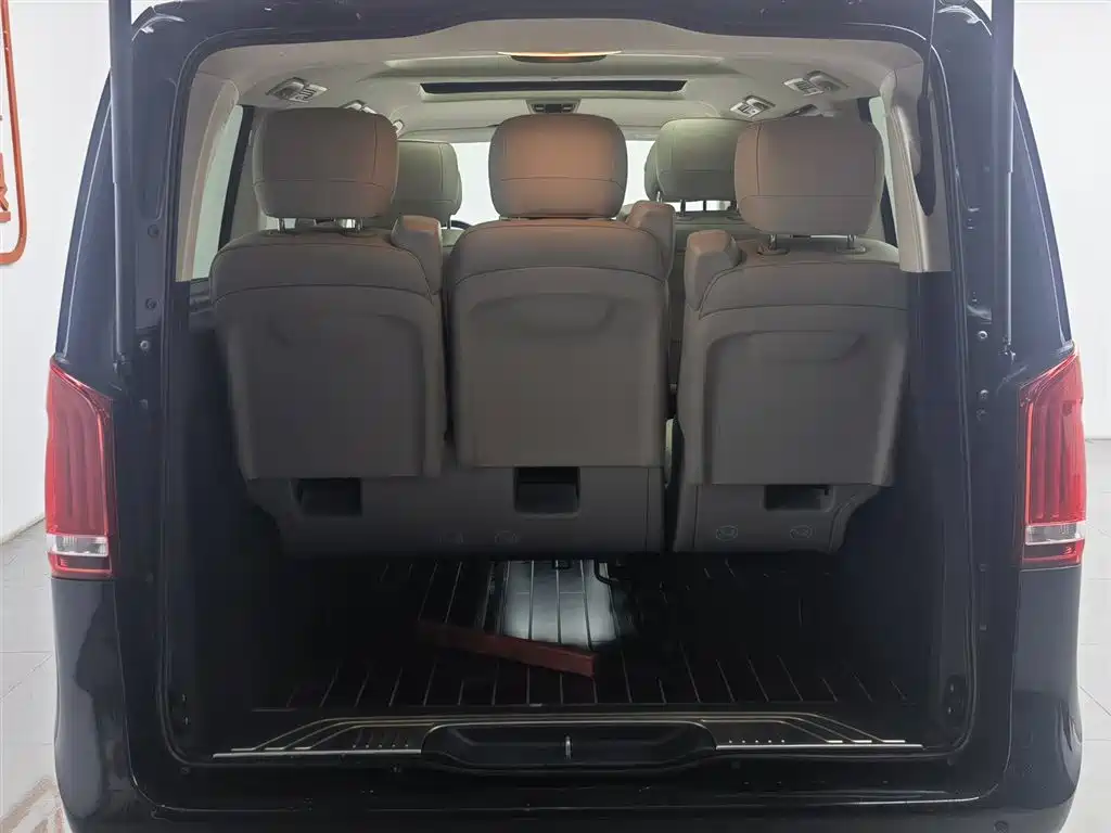 Mercedes-Benz V-Class 2018 V 260 Navigator Edition China VI фото 16