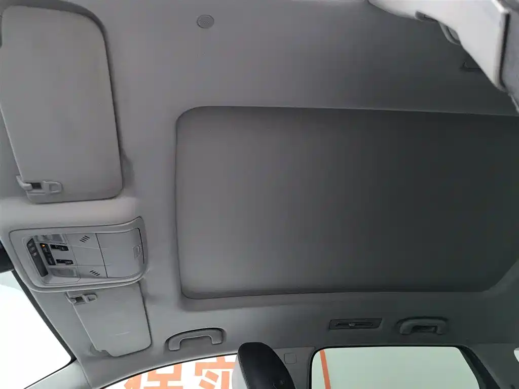 Buick Enclave 2020 28T 4WD Premium Model фото 14